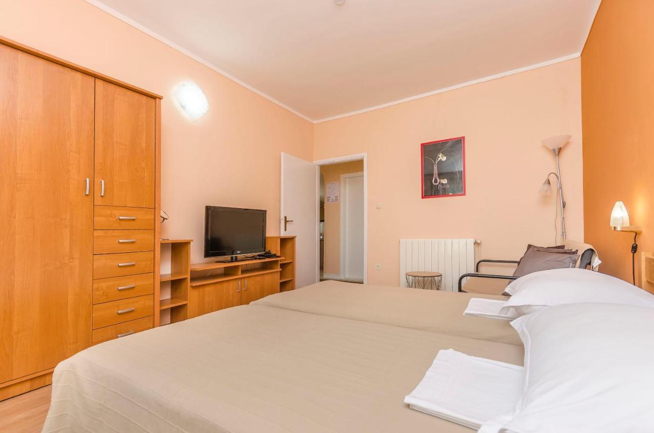Apartments Sunset Beach فوديس المظهر الخارجي الصورة